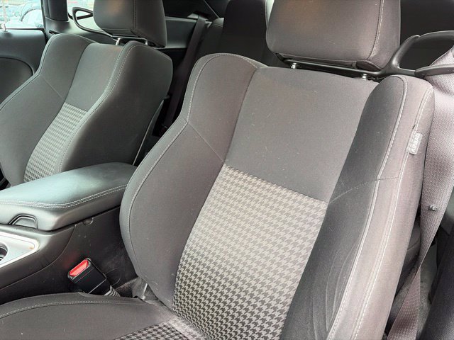 Used 2019 Dodge Challenger R/T RWD image 13