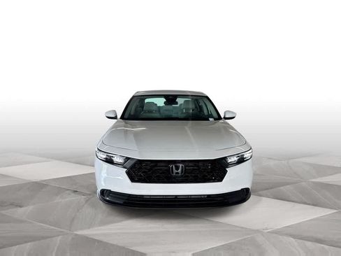 Used 2025 Honda Accord LX image 3