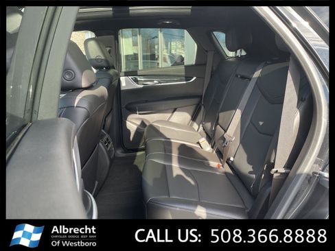 Used 2024 Cadillac XT5 Premium Luxury w/ Technology Package image 12