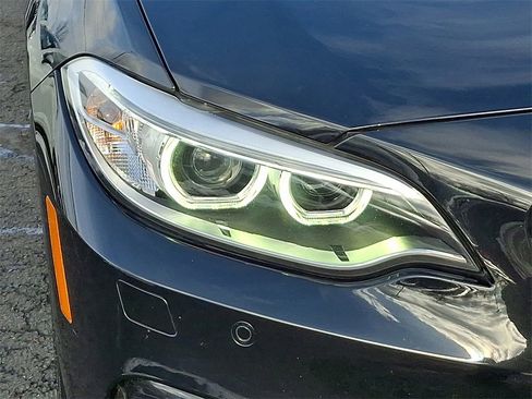 Used 2017 BMW M240i xDrive Convertible image 15