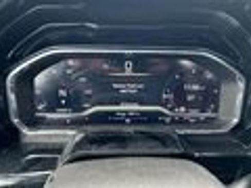 Used 2024 GMC Sierra 1500 Elevation image 8