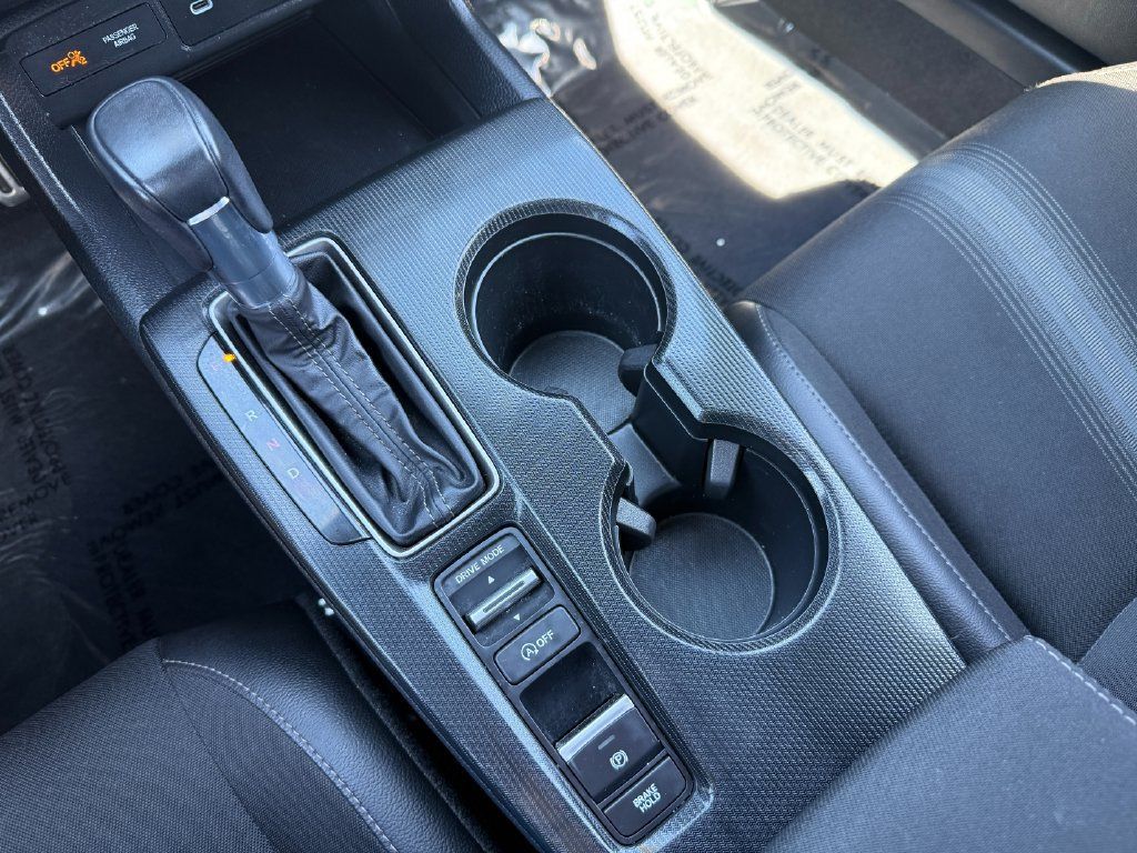 Certified 2025 Honda Civic Sport image 18