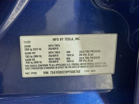 Used 2023 Tesla Model Y Long Range image 12