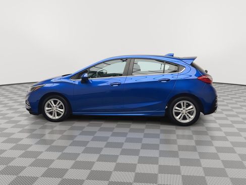 Used 2017 Chevrolet Cruze LT w/ Convenience Package image 34