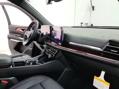 New 2026 Chevrolet Traverse Z71 w/ Driver Confidence Package image 40