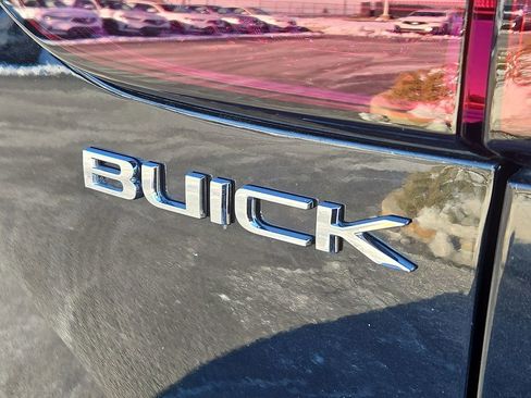 Used 2025 Buick Envision Preferred image 33