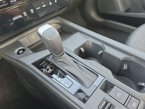 New 2026 Nissan Sentra SV w/ Floor Mat Package FWD image 20