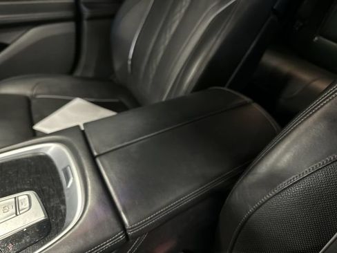 Used 2018 BMW 750i RWD image 28