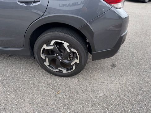 Used 2023 Subaru Crosstrek 2.5i Limited w/ Moonroof Package image 9