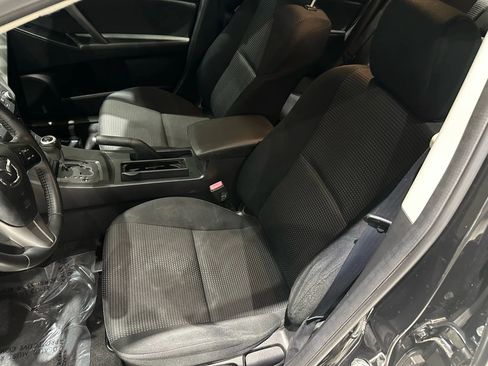 Used 2013 MAZDA MAZDA3 i Touring image 13