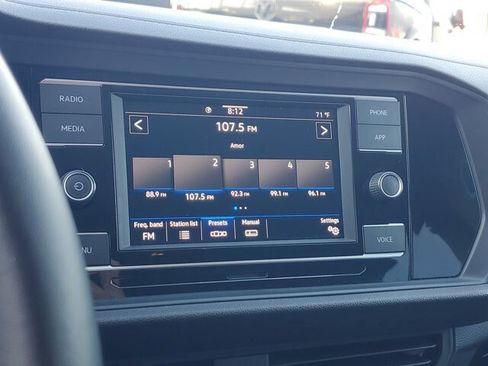 Used 2023 Volkswagen Jetta SE w/ Panoramic Sunroof Package image 23