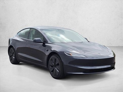 Used 2026 Tesla Model 3 RWD image 3