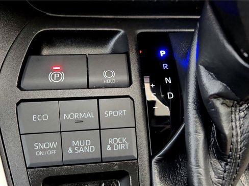 Certified 2023 Toyota RAV4 XLE image 43