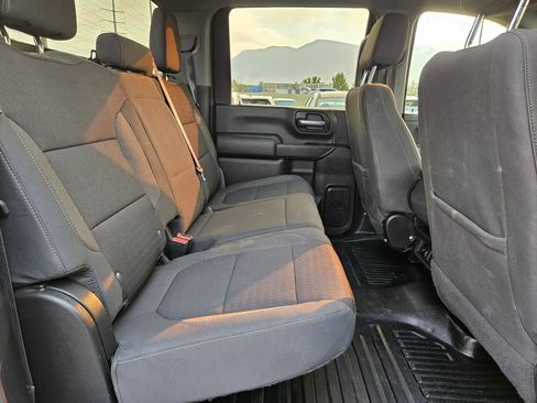 Used 2022 Chevrolet Silverado 3500 LT w/ Convenience Package AWD/4WD image 32