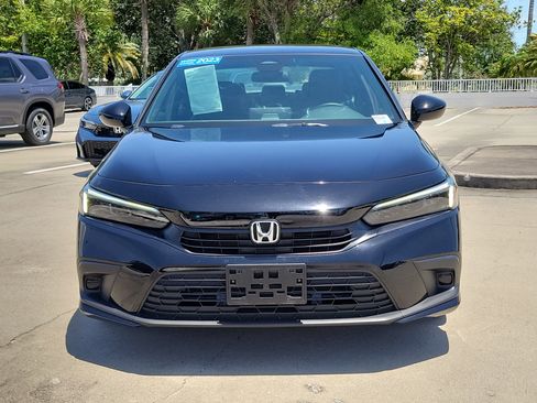 Used 2023 Honda Civic Sport image 2