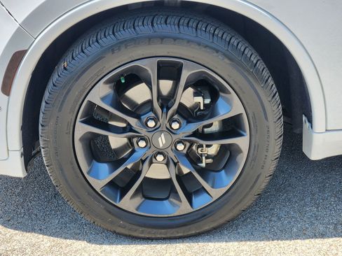 Used 2021 Dodge Durango R/T w/ Blacktop Package AWD/4WD image 31