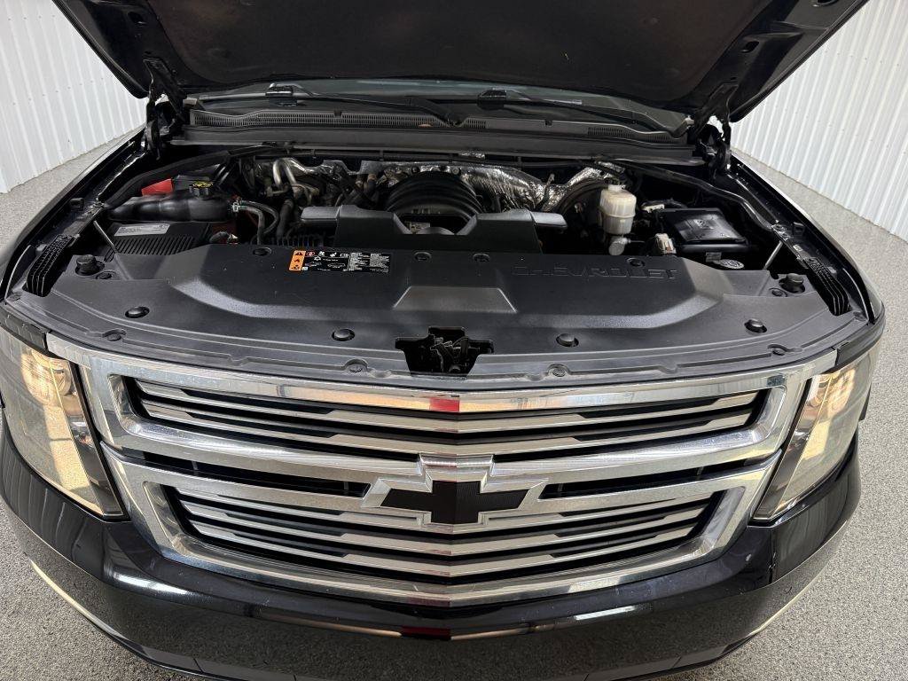 Used 2017 Chevrolet Suburban Premier AWD/4WD image 53