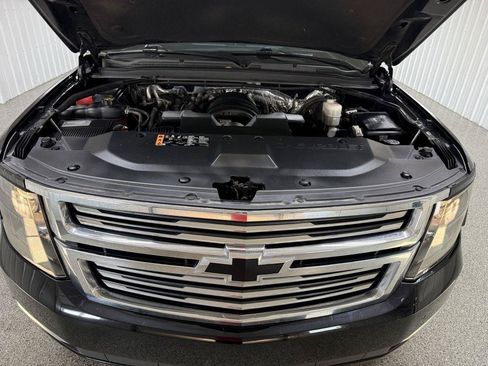 Used 2017 Chevrolet Suburban Premier AWD/4WD image 53