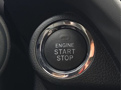 Certified 2025 Subaru Crosstrek 2.5i Sport w/ Crosstrek Mirror Package image 17