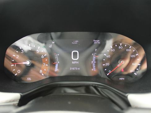 Certified 2025 Jeep Compass Limited AWD/4WD image 16