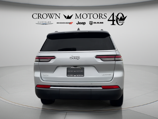 Used 2025 Jeep Grand Cherokee L Limited w/ Luxury Tech Group II AWD/4WD image 8