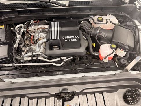 Used 2025 GMC Sierra 1500 AT4 w/ AT4 Premium Package image 51