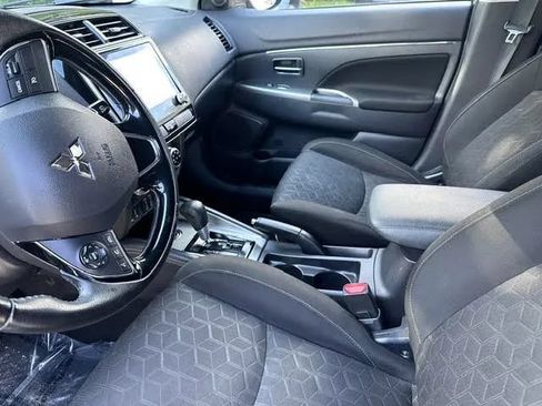 Used 2020 Mitsubishi Outlander Sport SE AWD/4WD image 8