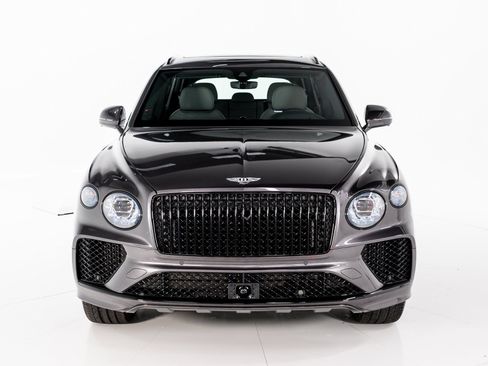 New 2025 Bentley Bentayga Extended Wheelbase image 8