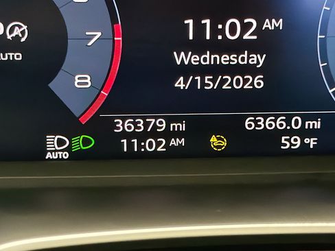 Used 2023 Audi Q3 2.0T Premium w/ Convenience Package image 8