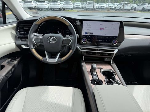 Used 2025 Lexus RX 350 Premium Plus w/ Convenience Package AWD/4WD image 8