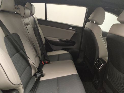 Used 2017 Kia Sportage SX FWD image 19