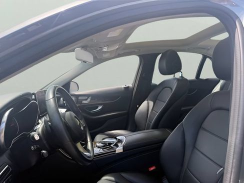 Used 2017 Mercedes-Benz C 300 4MATIC Sedan image 15