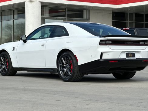 New 2024 Dodge Charger R/T Scat Pack w/ Plus Group image 4