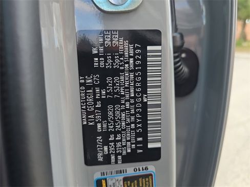 Used 2024 Kia Telluride EX X-Line image 33