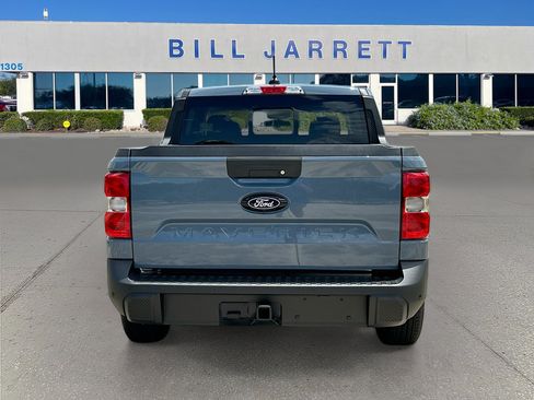 New 2026 Ford Maverick XLT w/ XLT Luxury Package FWD image 5
