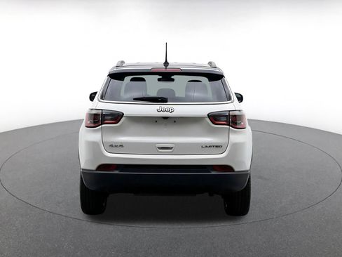 Used 2025 Jeep Compass Limited AWD/4WD image 8