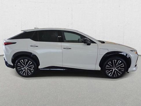 New 2026 Lexus RZ 350e 2WD w/ Technology Package image 4