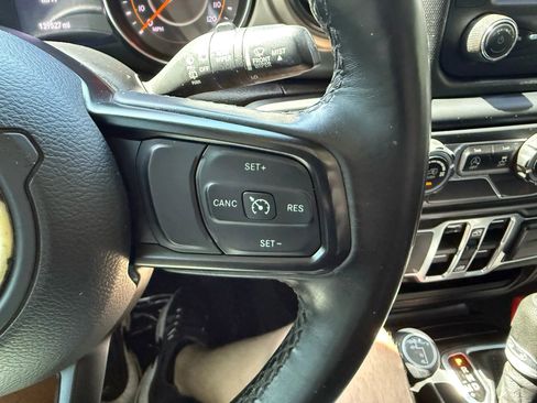 Used 2020 Jeep Wrangler Unlimited Sport S image 21