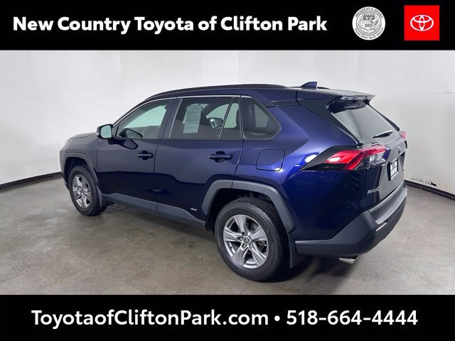 Used 2023 Toyota RAV4 XLE w/ Convenience Package AWD/4WD image 5