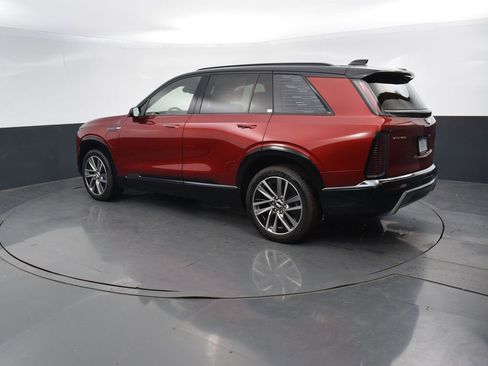 New 2026 Cadillac Vistiq Sport w/ LPO, Floor Liner Package image 4