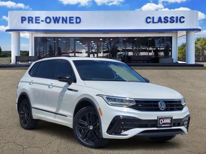Used 2022 Volkswagen Tiguan SE R-Line