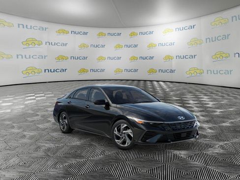 New 2026 Hyundai Elantra SEL Sport Premium FWD image 2