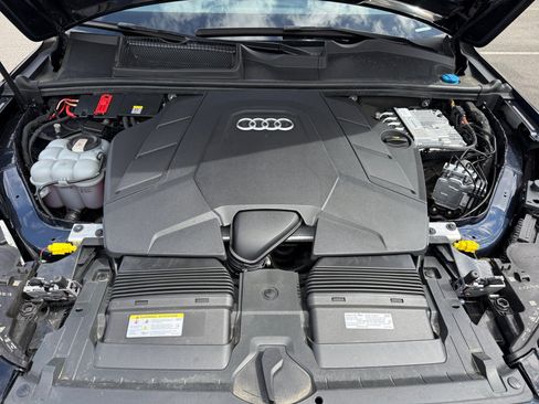 Used 2023 Audi Q7 3.0T Prestige w/ Prestige Package AWD/4WD image 20