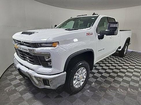 New 2025 Chevrolet Silverado 3500 LT w/ All Star Edition image 4