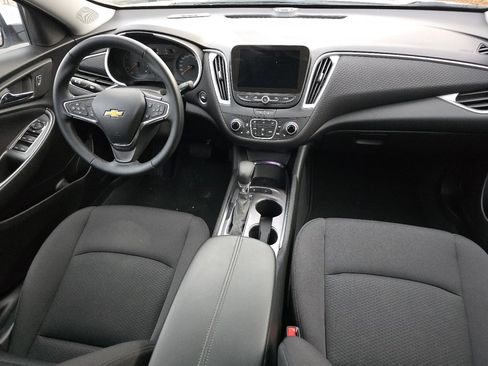 Used 2024 Chevrolet Malibu LT w/ Sport Edition image 21