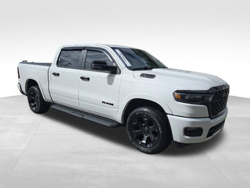 Used 2025 RAM 1500 Big Horn AWD/4WD image 9