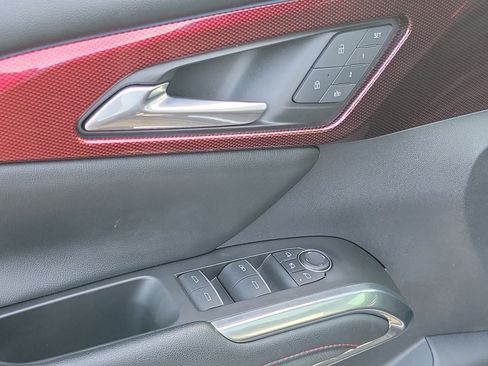 Used 2024 Chevrolet Traverse RS w/ LPO, Floor Liner Package FWD image 15