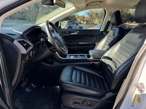Used 2024 Ford Edge SEL image 15