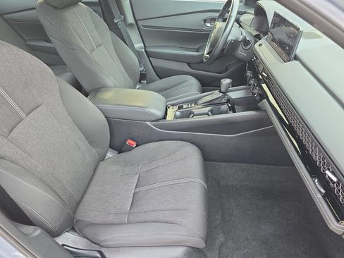 Used 2023 Honda Accord Sport image 10