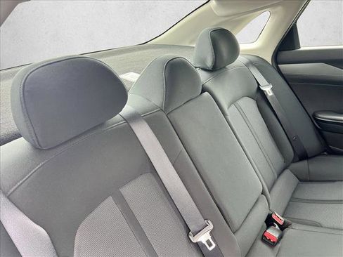 Used 2022 Kia K5 LXS FWD image 21